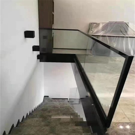 石家庄玻璃楼梯厂家